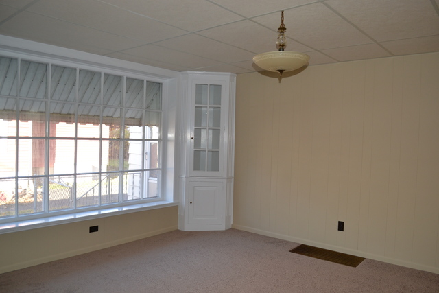 168 Oak St, Elgin, IL 60123 photo 8