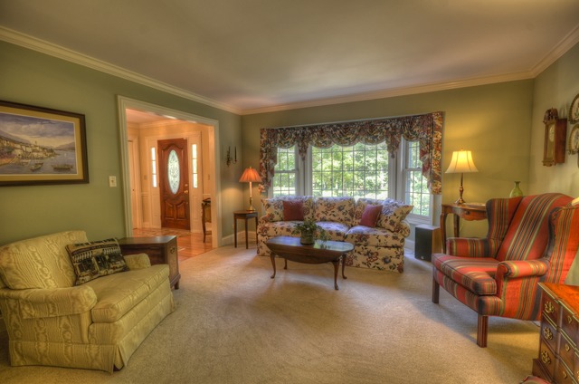 5815 Amherst Ct, Mchenry, IL 60050 photo 4