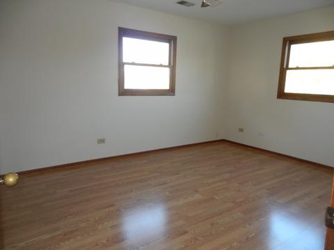 12900 E Playfield Dr, Crestwood, IL 60445 photo 17