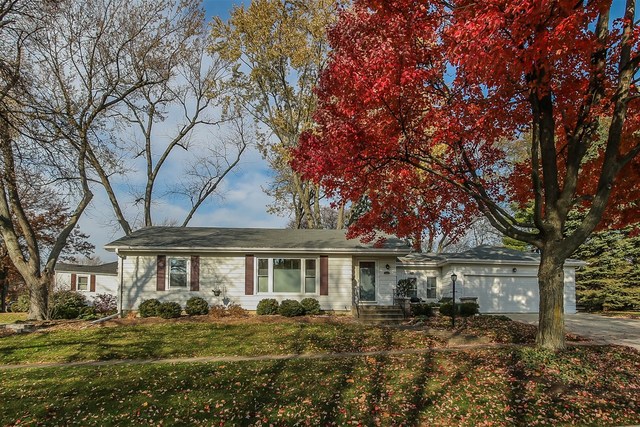 1503 E Illinois St, Wheaton, IL 60187 photo 1
