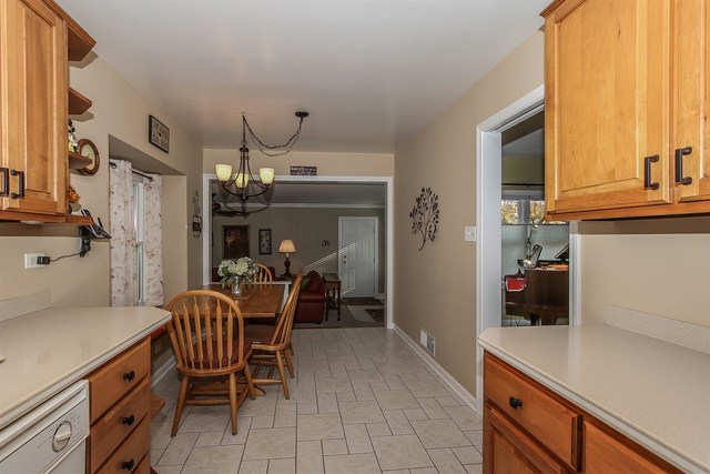 1503 E Illinois St, Wheaton, IL 60187 photo 9