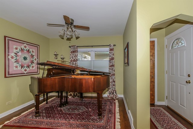 1503 E Illinois St, Wheaton, IL 60187 photo 6