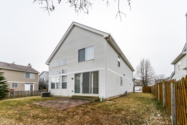 7302 Clem Dr, Gurnee, IL 60031 photo 25
