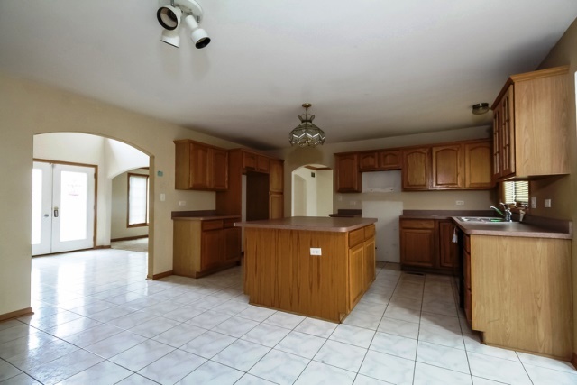 4609 Blarney Dr, Matteson, IL 60443 photo 6