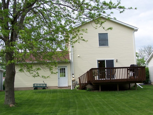 446 Lucerne Ln, Dekalb, IL 60115 photo 12