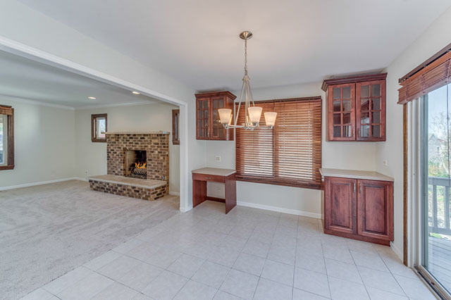 1215 Pinetree Ln, Bartlett, IL 60103 photo 7