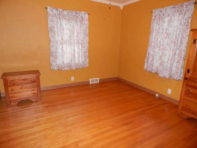 115 Beveridge Ave, Ottawa, IL 61350 photo 10