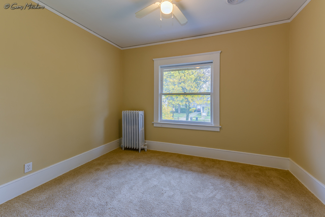 406 S State St, Elgin, IL 60123 photo 13