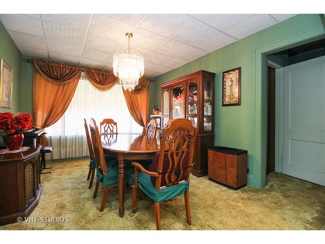1182 S Elm Ave, Kankakee, IL 60901 photo 3