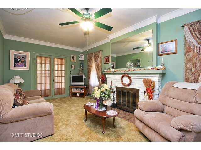 1182 S Elm Ave, Kankakee, IL 60901 photo 2