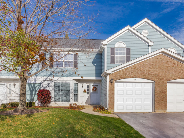 206 Wellington Cir, Gurnee, IL 60031 photo 1