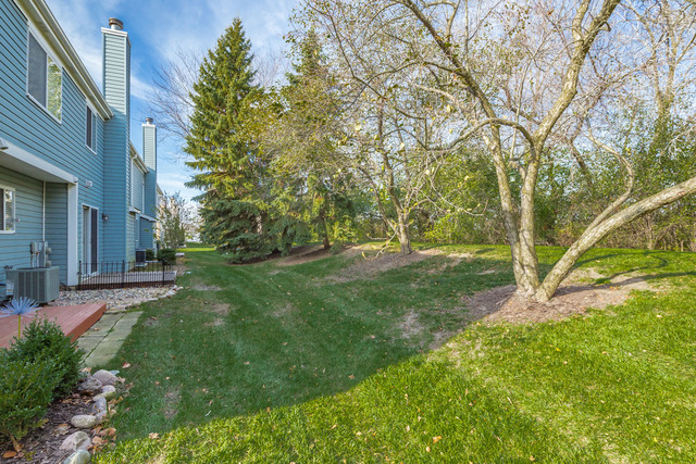206 Wellington Cir, Gurnee, IL 60031 photo 16