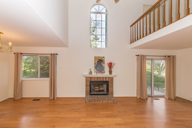 206 Wellington Cir, Gurnee, IL 60031 photo 8