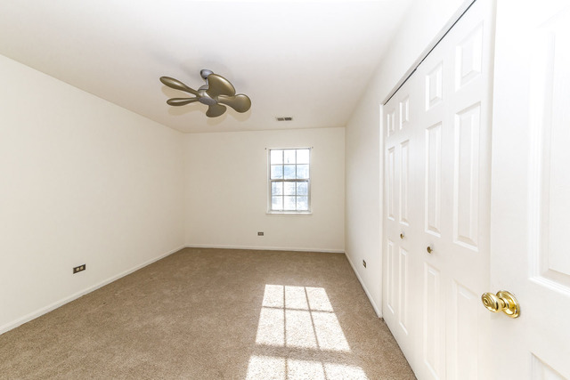 206 Wellington Cir, Gurnee, IL 60031 photo 14