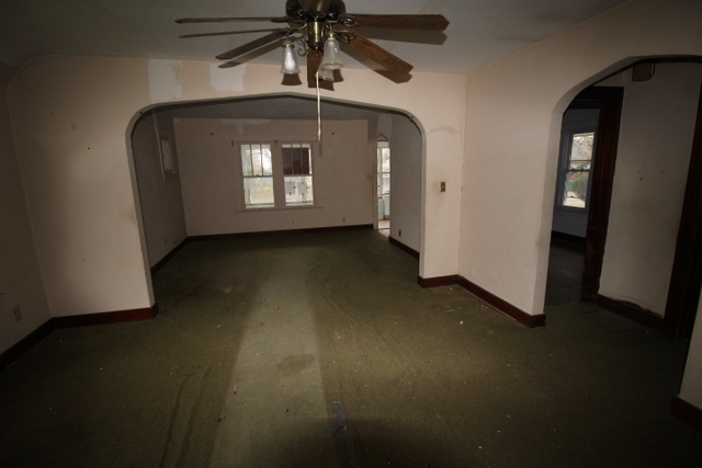 411 David Ave, Joliet, IL 60433 photo 11