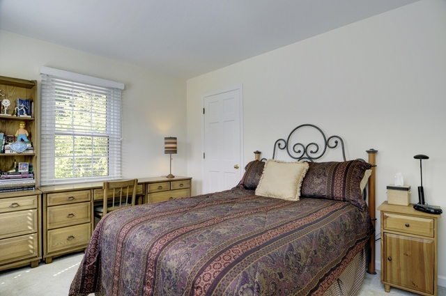 1650 Stonebridge Trl, Wheaton, IL 60189 photo 18