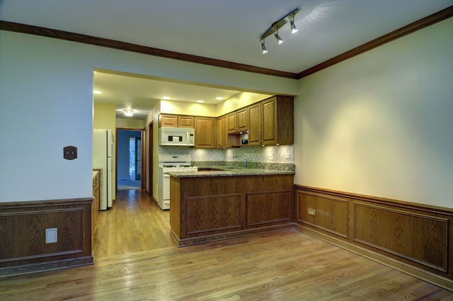 1650 Stonebridge Trl, Wheaton, IL 60189 photo 6
