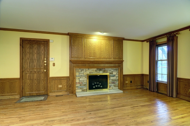1650 Stonebridge Trl, Wheaton, IL 60189 photo 5