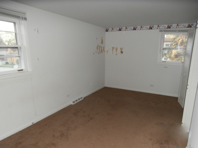 8695 Circle Dr, Brookfield, IL 60513 photo 9