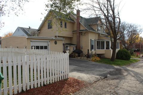204 E Burbank St, Harvard, IL 60033 photo 3