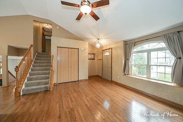 5210 Meadowbrook St, Plainfield, IL 60586 photo 3