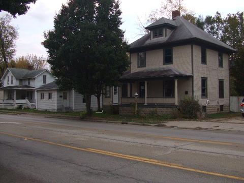409 E Walnut St, Watseka, IL 60970 photo 13