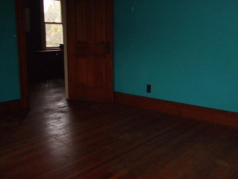 409 E Walnut St, Watseka, IL 60970 photo 5