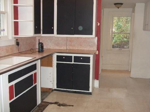 409 E Walnut St, Watseka, IL 60970 photo 9