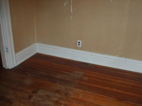 409 E Walnut St, Watseka, IL 60970 photo 6