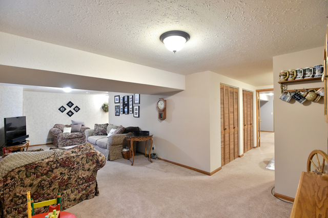 971 Knottingham Dr, Ottawa, IL 61350 photo 20