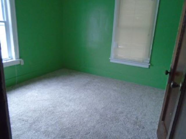 939 E Benton St, Aurora, IL 60505 photo 9