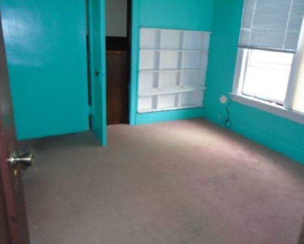 939 E Benton St, Aurora, IL 60505 photo 10