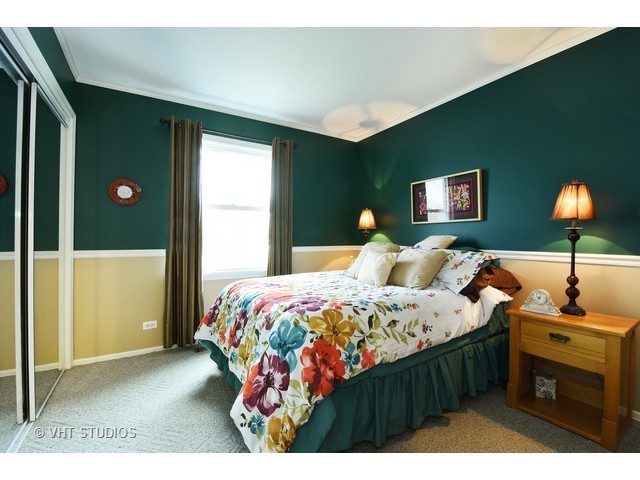 1110 Hassell Rd, Hoffman Estates, IL 60169 photo 12
