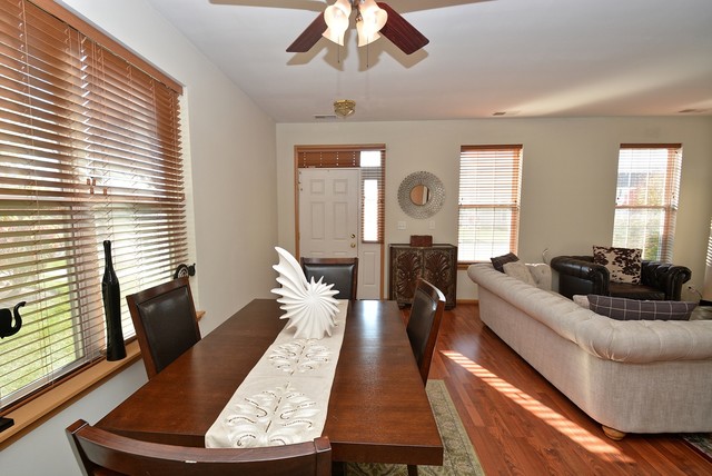 2586 Capitol Ave, Aurora, IL 60503 photo 5