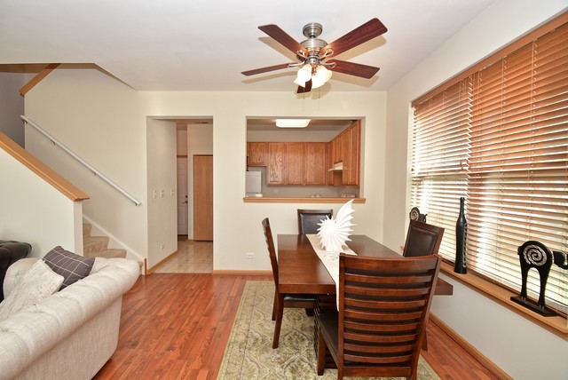 2586 Capitol Ave, Aurora, IL 60503 photo 2