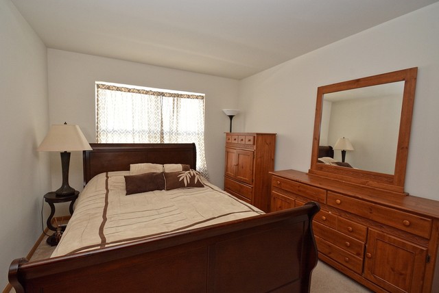 2586 Capitol Ave, Aurora, IL 60503 photo 14