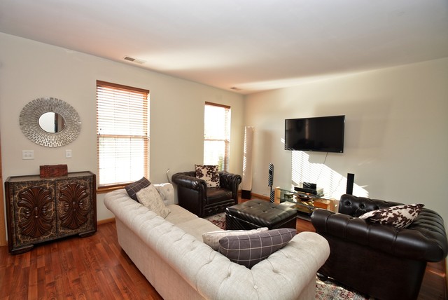 2586 Capitol Ave, Aurora, IL 60503 photo 4