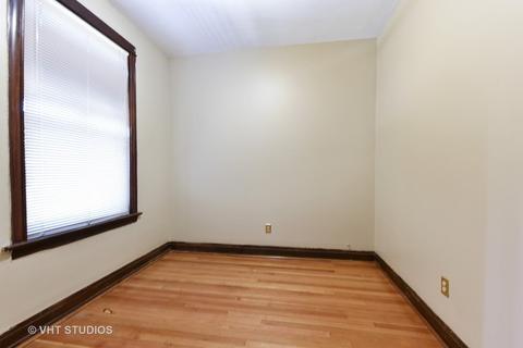 1960 E 72nd Pl, Chicago, IL 60649 photo 10