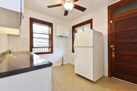 1960 E 72nd Pl, Chicago, IL 60649 photo 4