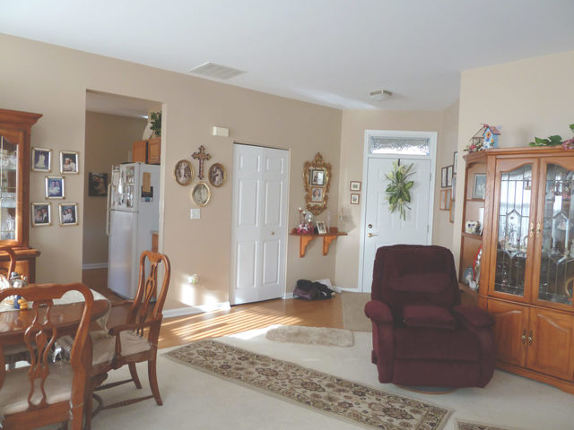 21505 W Empress Ln, Plainfield, IL 60544 photo 2
