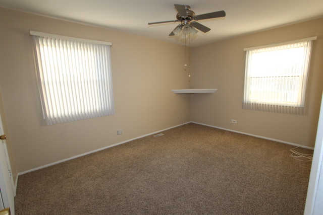 335 Marcia Ct #C, Bartlett, IL 60103 photo 7