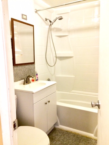 314 Alles Ave, Des Plaines, IL 60016 photo 3