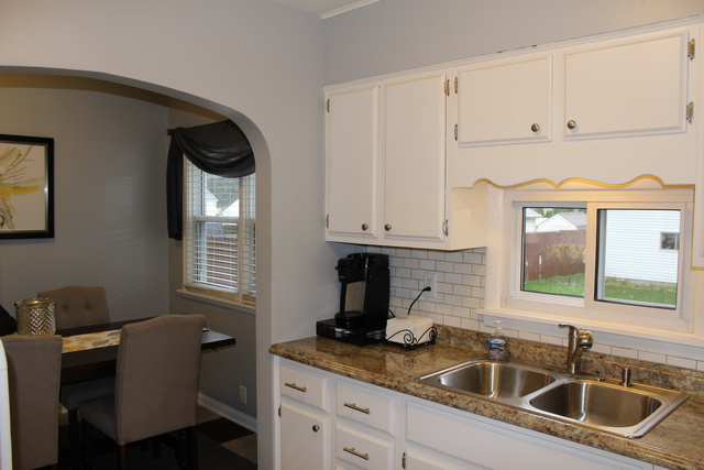 574 S Cannon Ave, Kankakee, IL 60901 photo 5