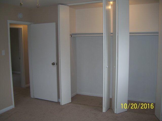 321 Todd St, Park Forest, IL 60466 photo 10