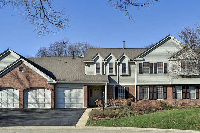 1600 Brittany Ct #D2, Wheeling, IL 60090 photo 2