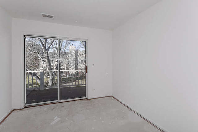 1600 Brittany Ct #D2, Wheeling, IL 60090 photo 13