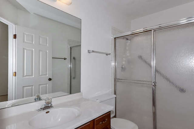 1600 Brittany Ct #D2, Wheeling, IL 60090 photo 18