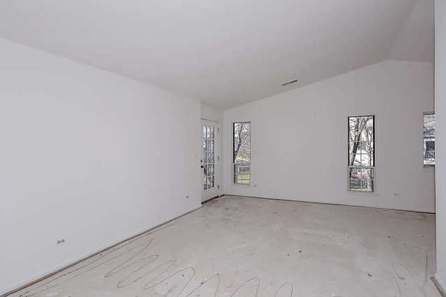 1600 Brittany Ct #D2, Wheeling, IL 60090 photo 5