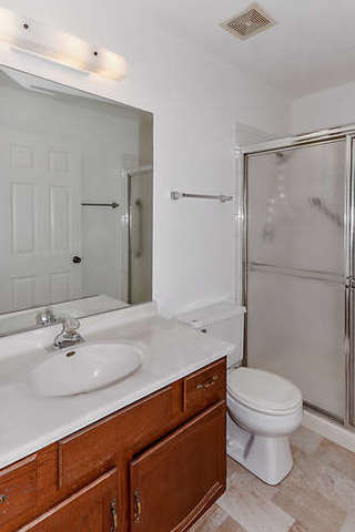 1600 Brittany Ct #D2, Wheeling, IL 60090 photo 19