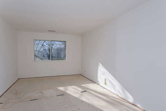 1600 Brittany Ct #D2, Wheeling, IL 60090 photo 10